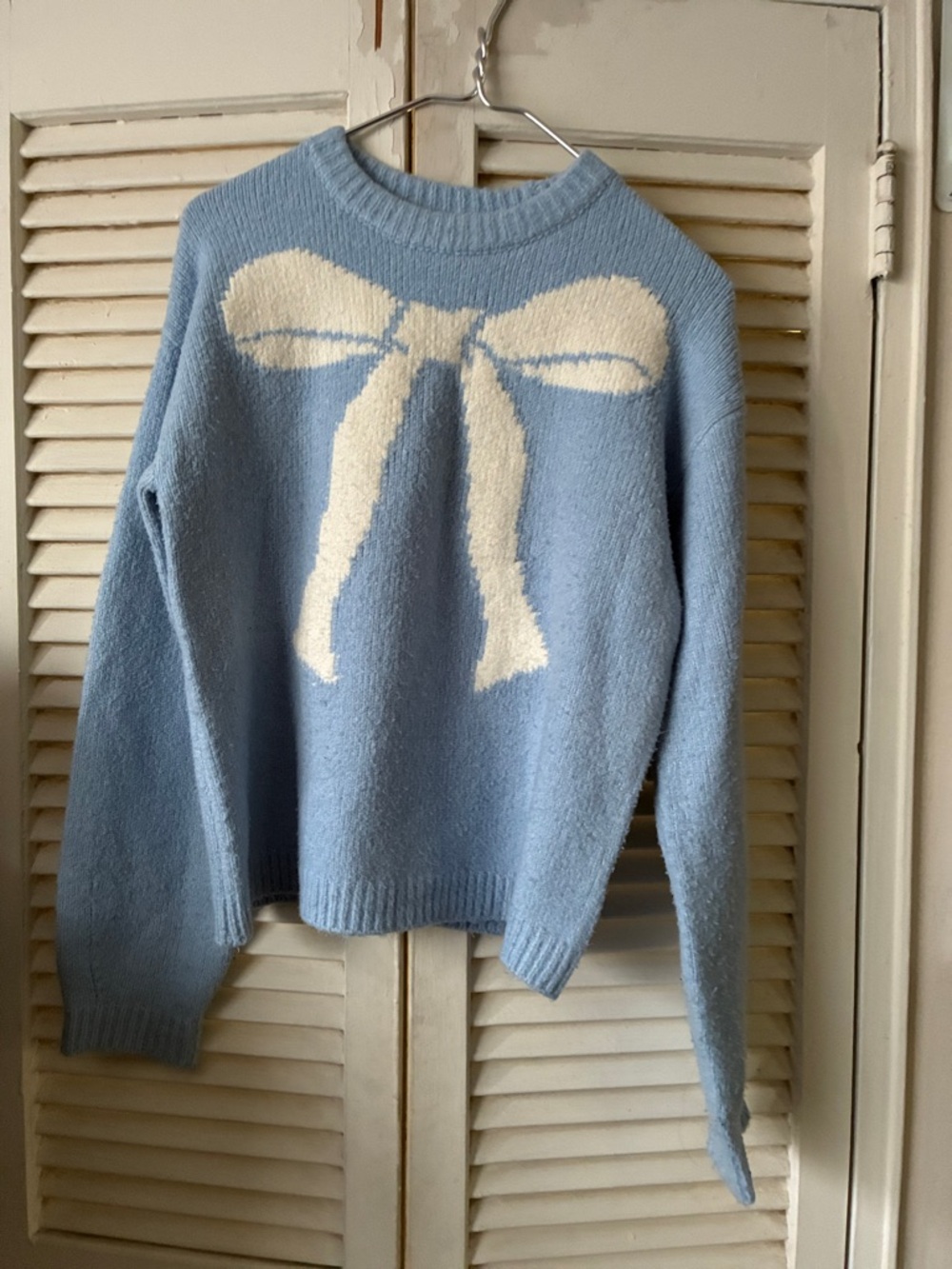 Women’s Light Blue Bow Sweater